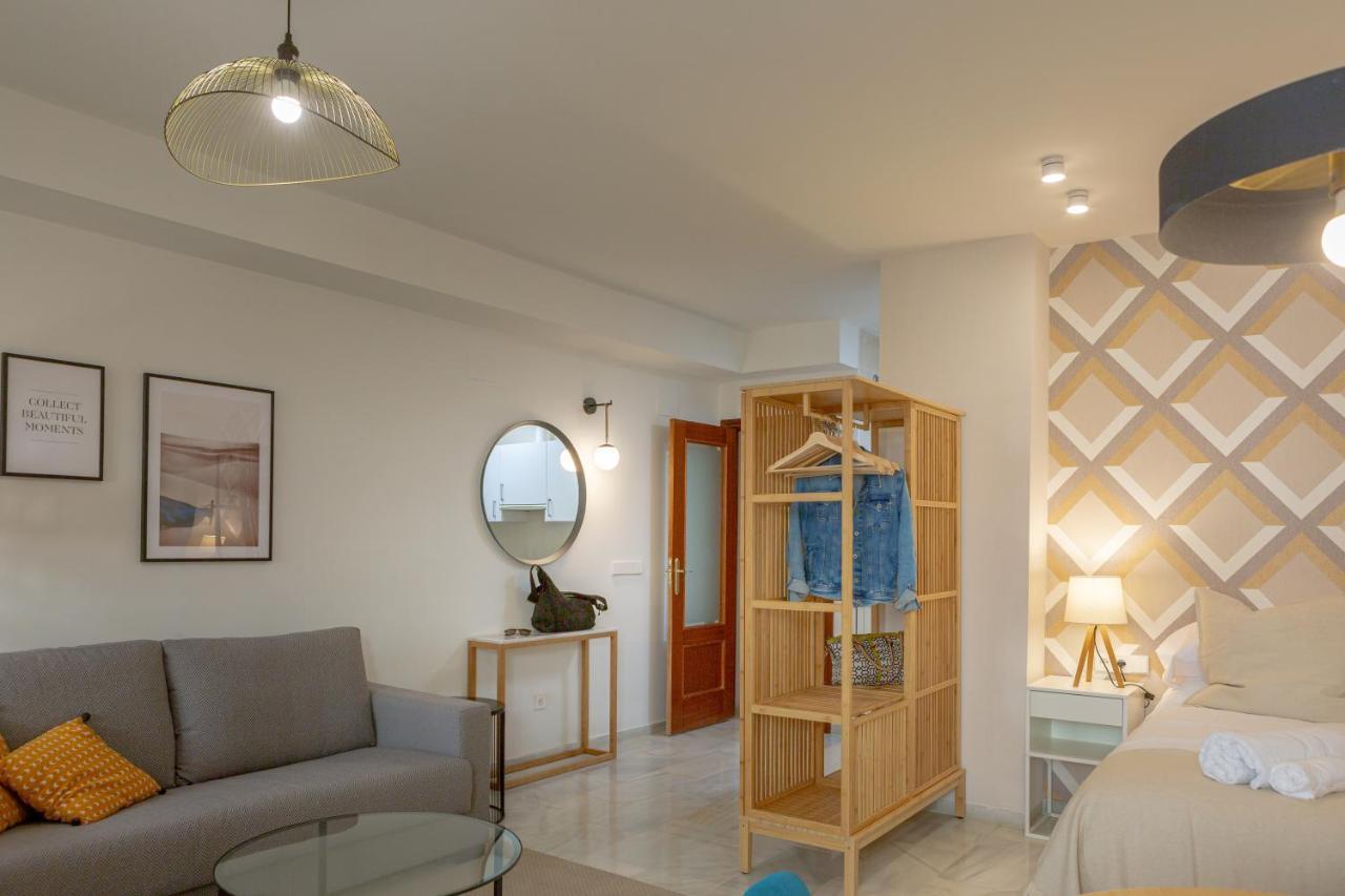 Teatro Suites Malaga Playa 外观 照片